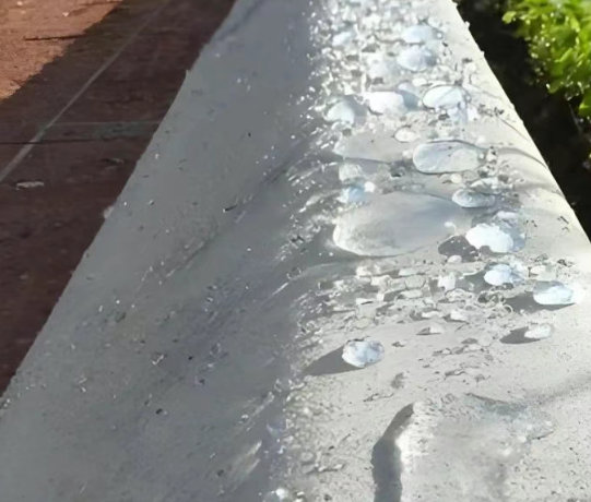 仁化硅烷浸渍涂料在混凝土保护中的应用